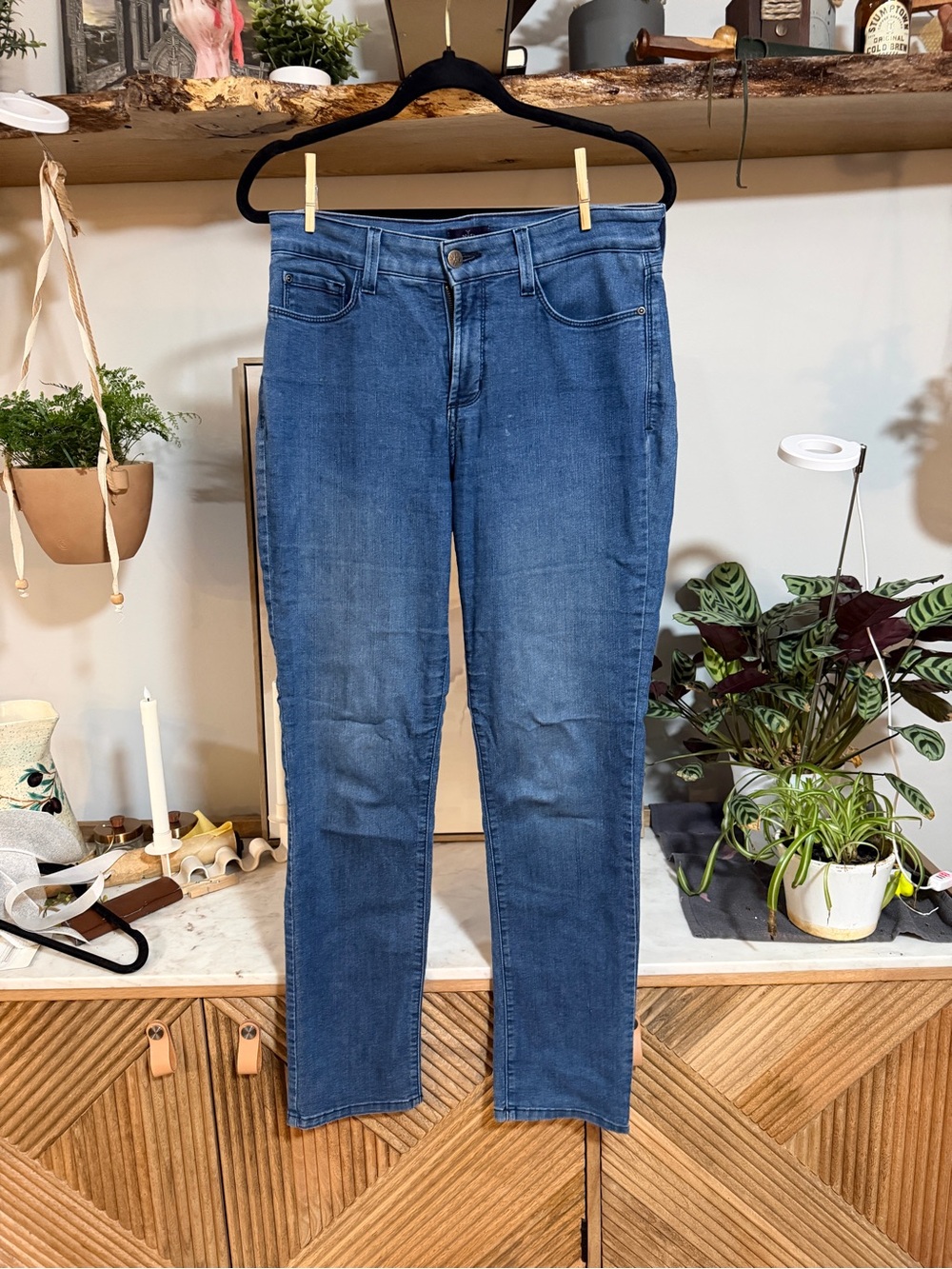 NYDJ Medium Wash Skinny Jeans, 31” inseam - discoloring pictured